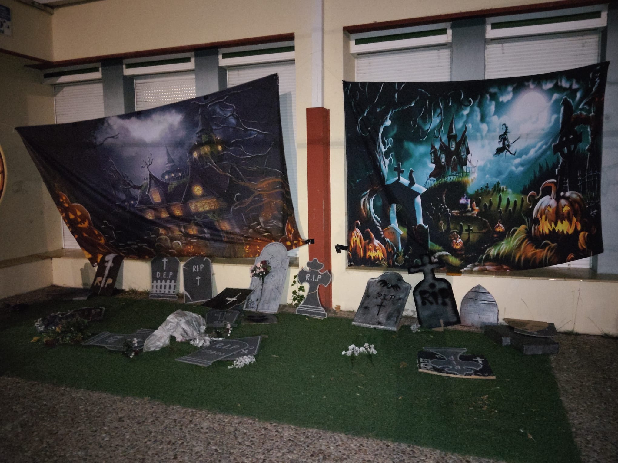 Tarde de Halloween en nuestro cole.